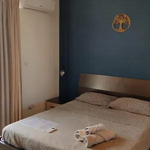  Séjour chez l'habitant Airport Bedroom With Bathroom Self Check In And Self Check Out Air-condition Included